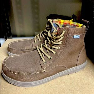 Lems Boulder Boot Vegan Pinecone Men’s size 9.5